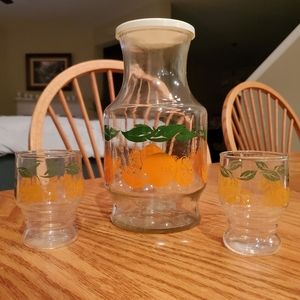 Vintage Anchor Hocking Orange juice carafe/glasses